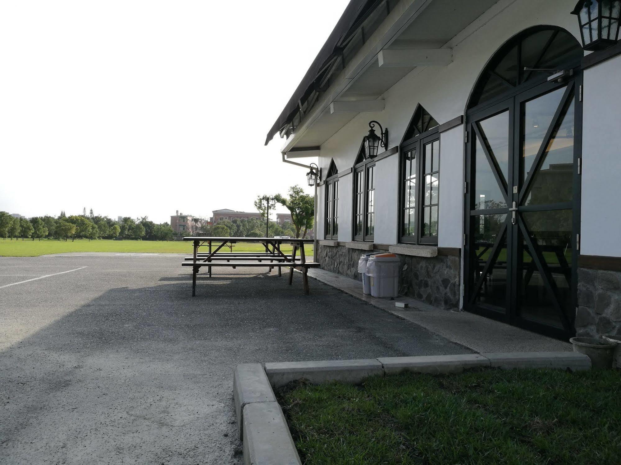 Oak Garden 旅館證號167 民宿證號1359 Hualien Buitenkant foto